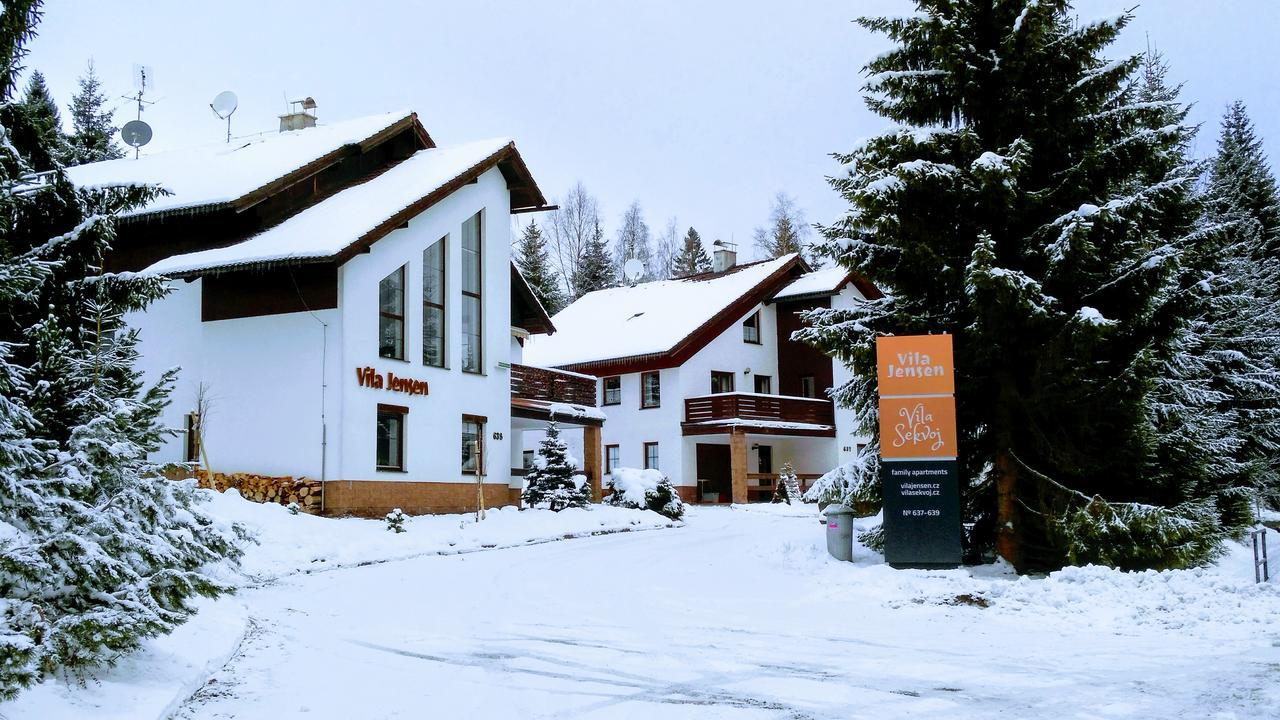 Vila Jensen Гаррахов Екстер'єр фото